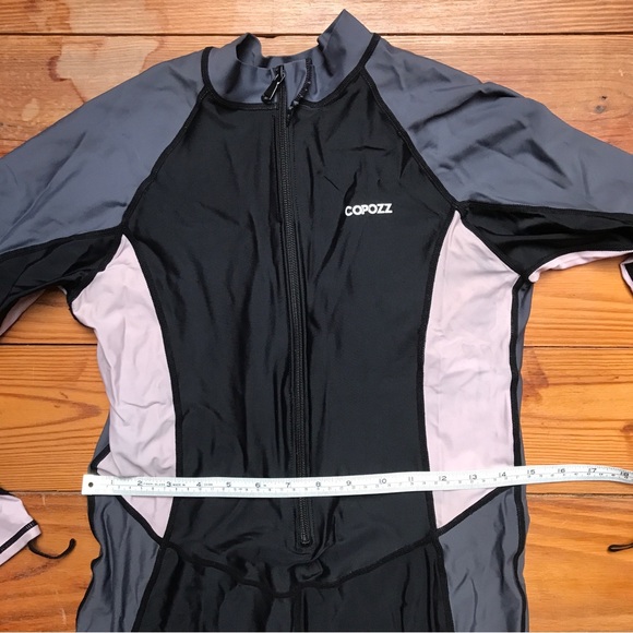 Copozz Skin Diving Thin Wetsuit Rash Guard UV Protection Women’s, EUC, S/M - Picture 4 of 12